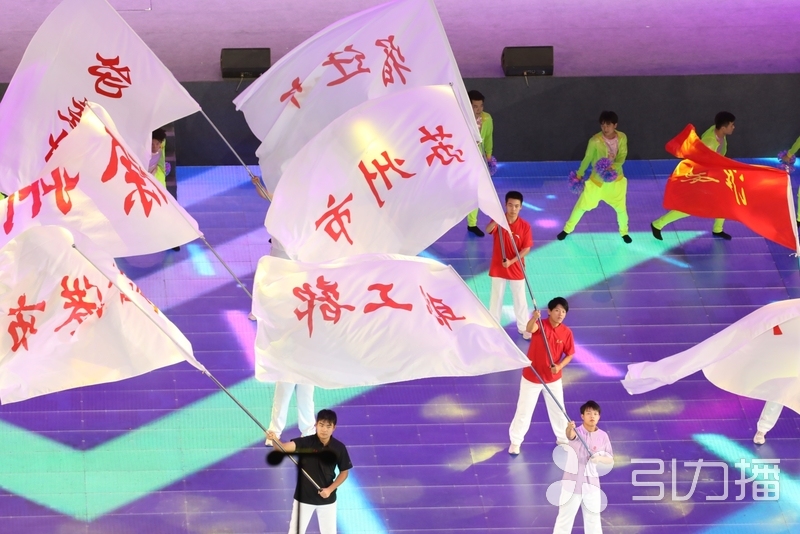 张家港举重冠军女子是谁_张家港举重运动员刘海峰_张家港女举重冠军