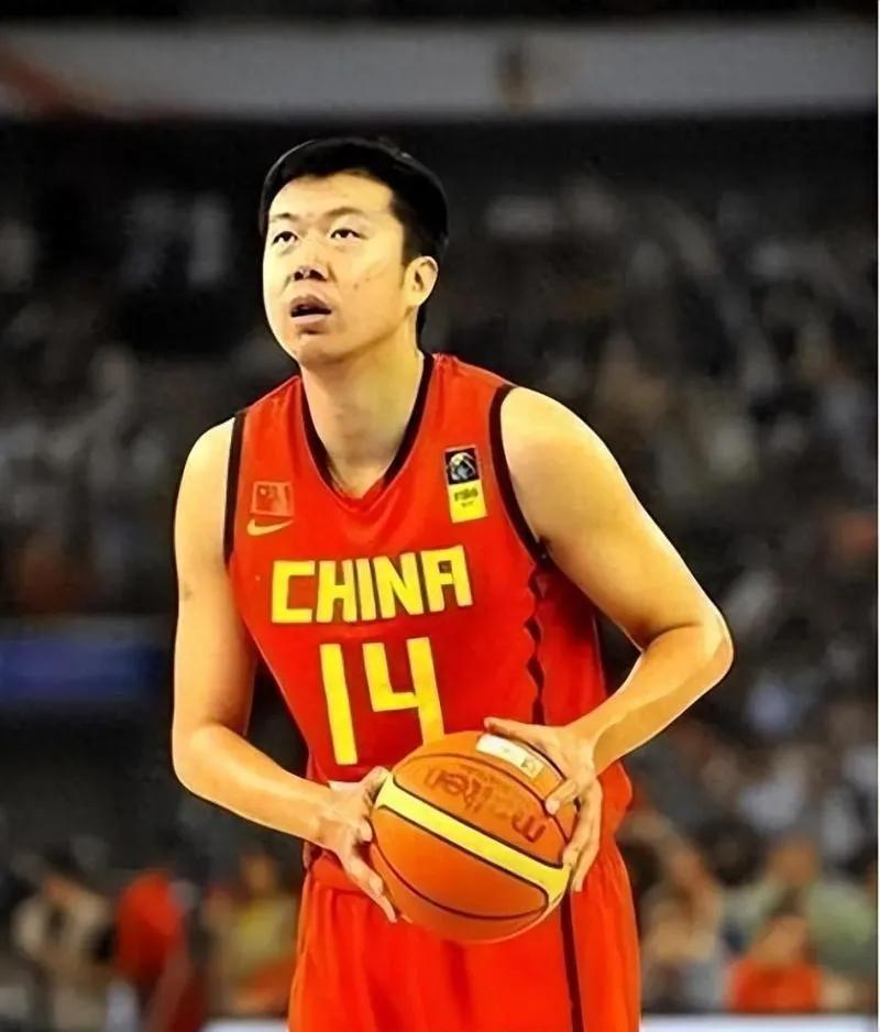 中国男篮历史十大球员排名_中国历史男篮球员_男篮球员历史中国名单