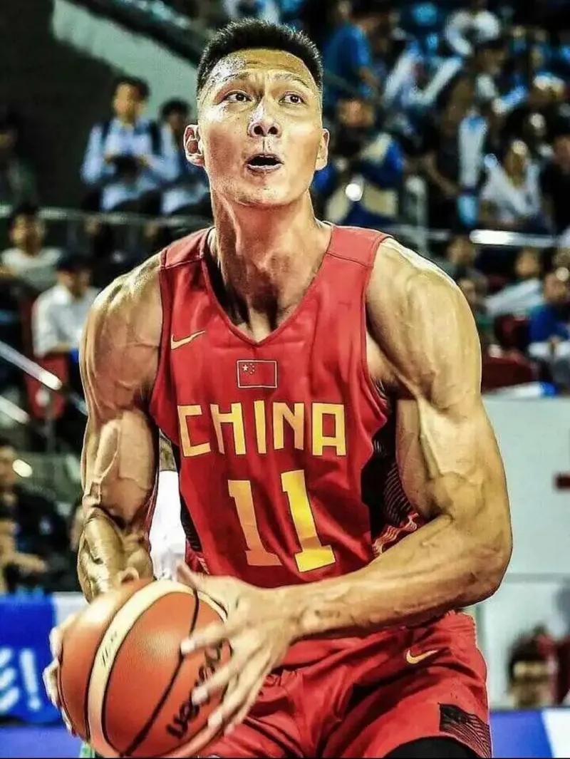 男篮球员历史中国名单_中国历史男篮球员_中国男篮历史十大球员排名