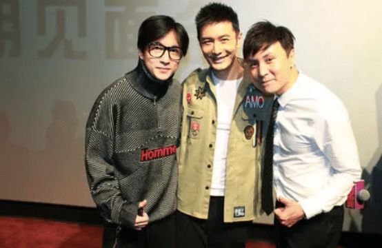 写真照片简单_写真日常照片家庭怎么拍_家庭日常照片写真