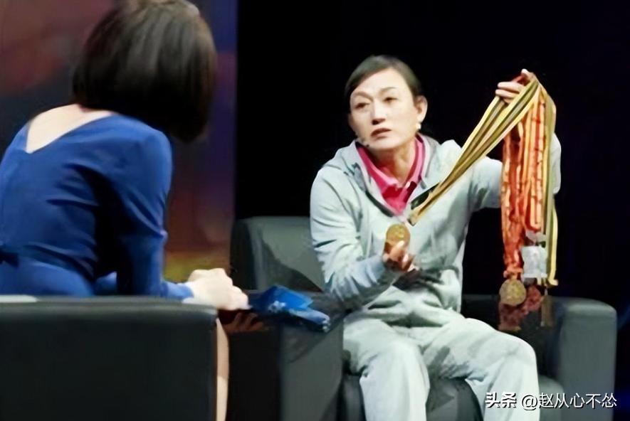 女子举重冠军退役后结局_举重退役选手_女子举重退役