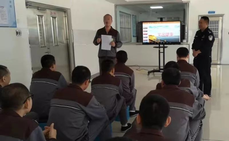 钳工生活小技巧_钳工的技术绝活表演_钳工的操作技能