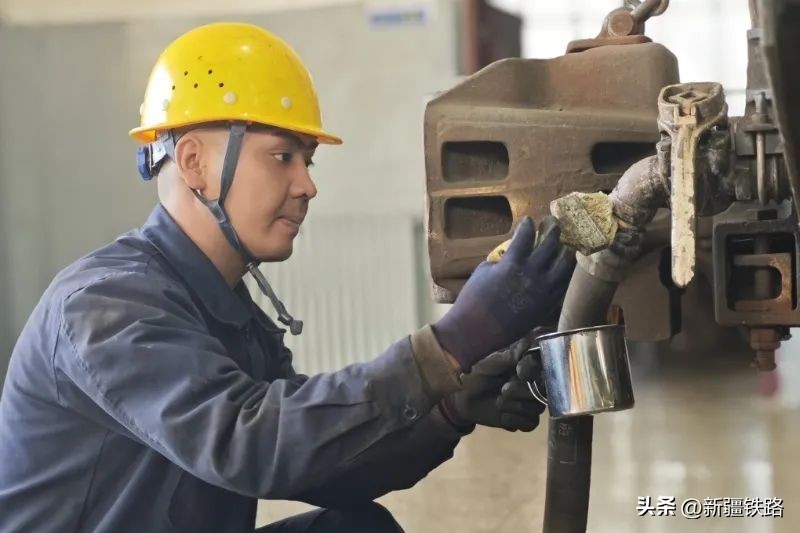 钳工生活小技巧_钳工手法_钳工的技巧