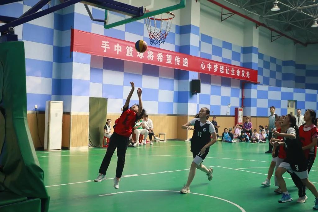 篮球赛冠军_篮球冠军赛是什么意思_翼城篮球比赛冠军是谁
